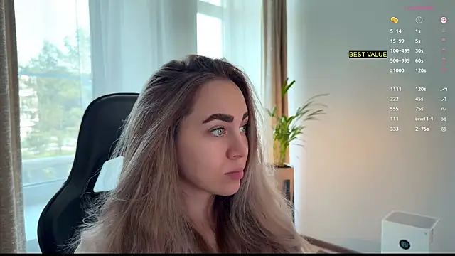 Snapshot of hotexclusive_ chatting on October 3, 7:49 am hotexclusive online show from October 3, 7:49 am