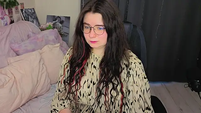 Snapshot of ss-katekisa-ss chatting on June 23, 7:23 pm ss-katekisa-ss online show from June 23, 7:23 pm