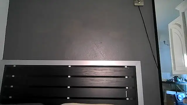 Snapshot of goddessdaisysky chatting on March 20, 2:44 pm goddessdaisysky online show from March 20, 2:44 pm