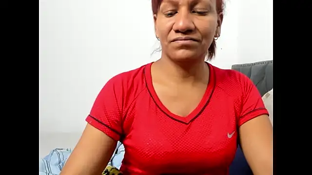 Snapshot of Laflaka22 chatting on March 21, 3:44 am Laflaka22 online show from March 21, 3:44 am