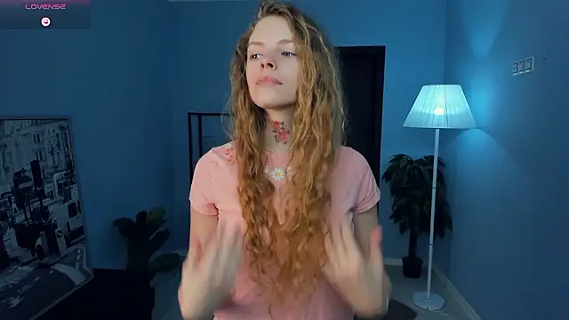 RayaNenlia online show from February 11, 5:12 am