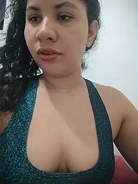Snapshot of Yara0k chatting on July 25, 7:17 am Yara0k online show from July 25, 7:17 am