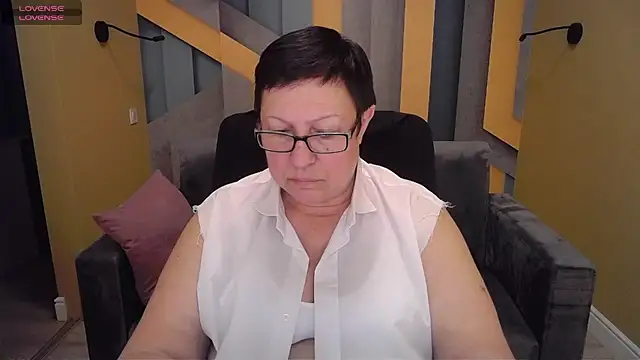 BarbaraTurners online show from February 6, 2:33 am