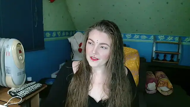 Snapshot of SherineDivine chatting on September 22, 3:52 am SherineDivine online show from September 22, 3:52 am