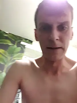 Mrleitenant online show from March 11, 2:28 am