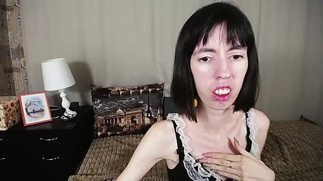 Snapshot of Unusual_G chatting on January 29, 6:54 am Unusual G online show from January 29, 6:54 am