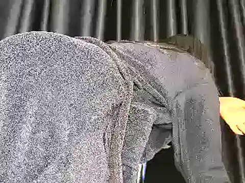 Snapshot of Fuck-Me-Daddyy chatting on September 20, 2:34 am Fuck-Me-Daddyy online show from September 20, 2:34 am