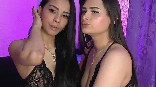 Snapshot of agatha_lovee chatting on October 3, 7:11 pm agatha lovee online show from October 3, 7:11 pm