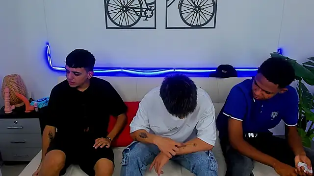 Crazy nigth01 online show from February 18, 2:07 am