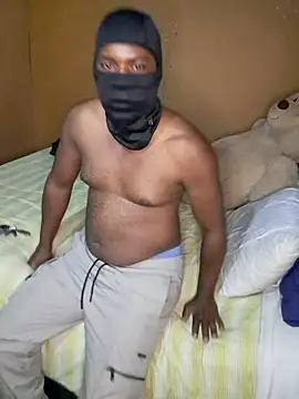 Snapshot of Lows2112 chatting on March 14, 6:13 pm Lows2112 online show from March 14, 6:13 pm