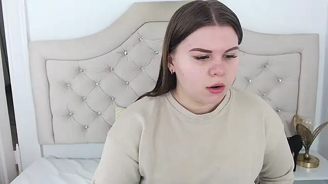 Snapshot of AbbyPleasure chatting on January 8, 8:49 am AbbyPleasure online show from January 8, 8:49 am