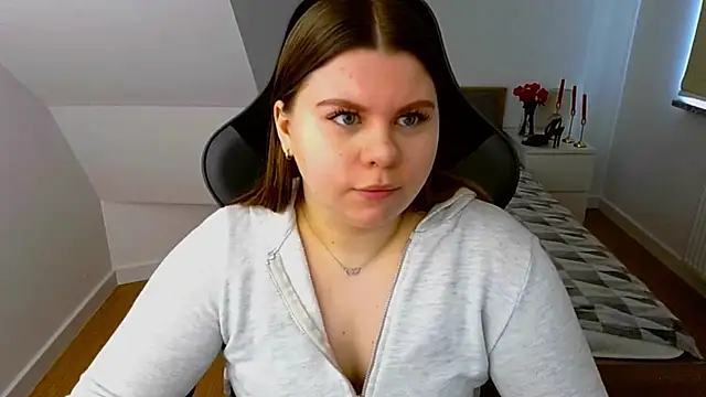 Snapshot of AbbyPleasure chatting on February 20, 10:05 am AbbyPleasure online show from February 20, 10:05 am