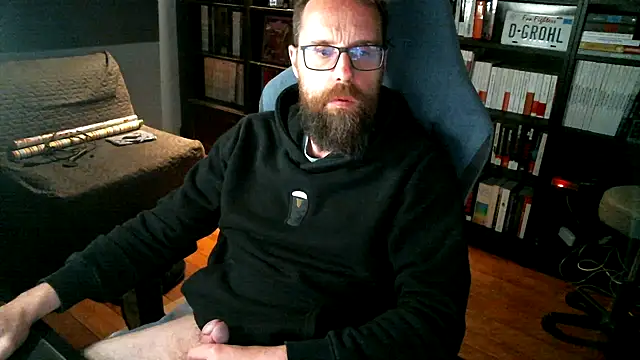 Snapshot of MeSteff chatting on May 7, 7:19 pm MeSteff online show from May 7, 7:19 pm