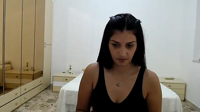 Snapshot of ZajiraShane chatting on September 25, 11:36 am ZajiraShane online show from September 25, 11:36 am