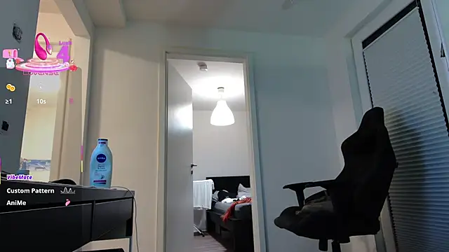 Hot ToyBoy6974 online show from April 9, 3:39 am