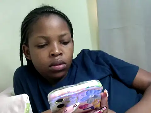 queen-sasha online show from February 26, 8:13 am