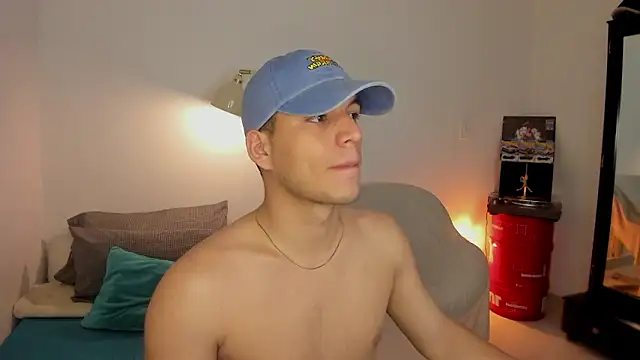 Curlblue online show from February 10, 9:02 am