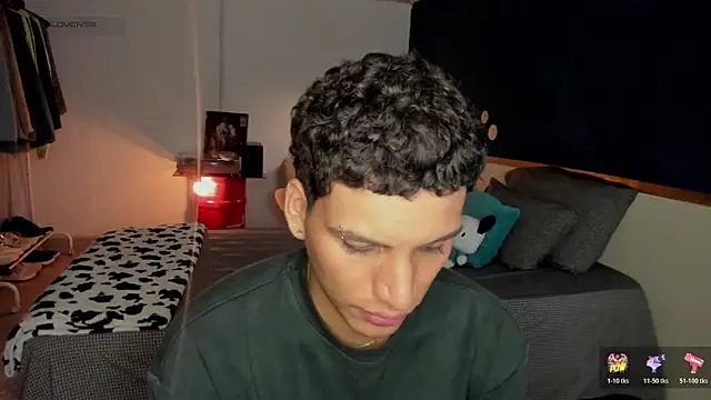 Curlblue online show from April 21, 2:37 am