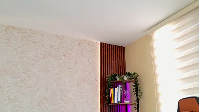 Snapshot of AdanReilly chatting on May 23, 3:05 pm AdanReilly online show from May 23, 3:05 pm