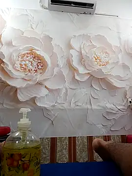 zizi public online show from November 20, 1:06 am