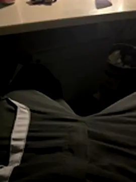 FrutenFratenR9 online show from November 1, 1:18 am