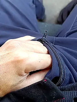 Snapshot of vadszex31 chatting on September 29, 7:24 am vadszex31 online show from September 29, 7:24 am