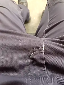 Snapshot of vadszex31 chatting on October 18, 6:37 am vadszex31 online show from October 18, 6:37 am