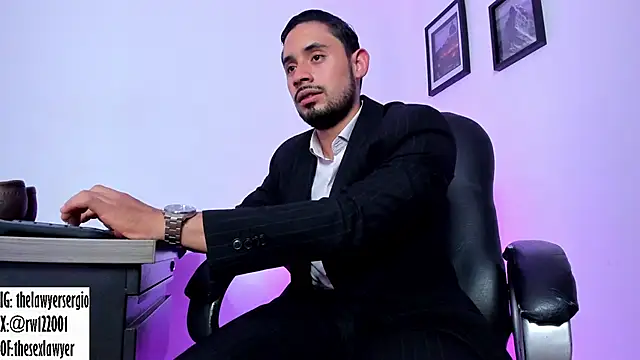 Snapshot of thesexlawyer1 chatting on December 4, 10:30 pm thesexlawyer1 online show from December 4, 10:30 pm