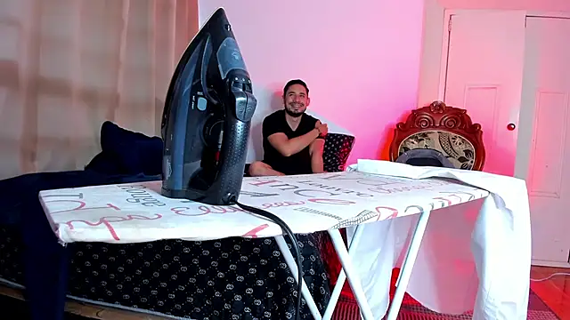 Snapshot of thesexlawyer1 chatting on January 30, 6:32 pm thesexlawyer1 online show from January 30, 6:32 pm