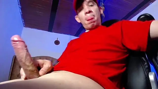 cute eidenx online show from March 8, 2:04 am