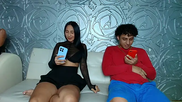 Snapshot of Sex_orgy01 chatting on June 11, 7:23 pm Sex orgy01 online show from June 11, 7:23 pm