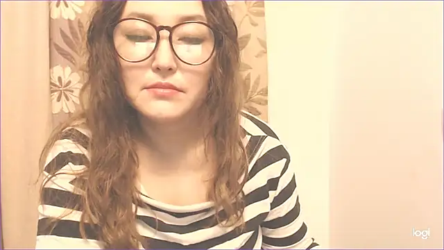 Snapshot of hrnyteacher chatting on December 12, 9:04 pm hrnyteacher online show from December 12, 9:04 pm