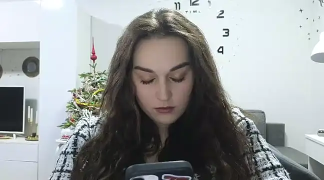 Snapshot of me_lissa_sun13 chatting on December 31, 5:44 am me lissa sun13 online show from December 31, 5:44 am