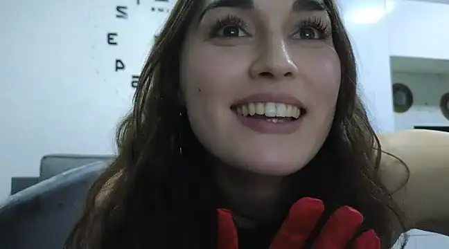 Snapshot of me_lissa_sun13 chatting on January 11, 7:38 pm me lissa sun13 online show from January 11, 7:38 pm