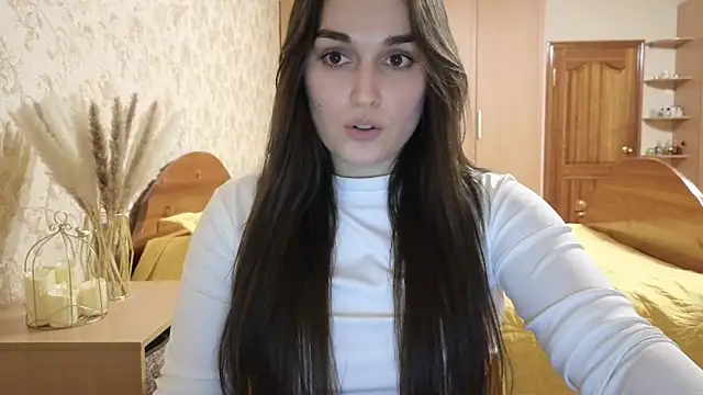 Snapshot of me_lissa_sun13 chatting on February 5, 3:42 pm me lissa sun13 online show from February 5, 3:42 pm