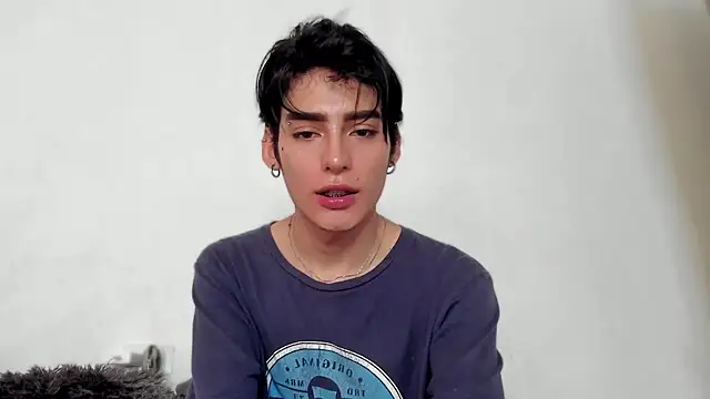 sebas rose online show from December 12, 7:37 pm