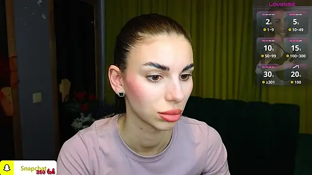 EmmyGreans online show from March 3, 12:33 pm