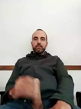 leon3875 online show from December 20, 3:31 pm