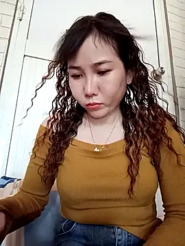 Snapshot of Ana_love2000 chatting on February 26, 2:04 am Ana love2000 online show from February 26, 2:04 am