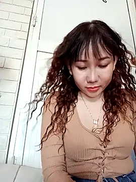 Snapshot of Ana_love2000 chatting on March 14, 1:59 am Ana love2000 online show from March 14, 1:59 am