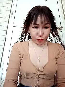 Snapshot of Ana_love2000 chatting on March 17, 2:52 am Ana love2000 online show from March 17, 2:52 am