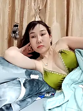 Snapshot of Ana_love2000 chatting on September 13, 3:23 pm Ana love2000 online show from September 13, 3:23 pm