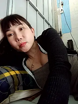 Snapshot of Ana_love2000 chatting on October 3, 2:08 am Ana love2000 online show from October 3, 2:08 am