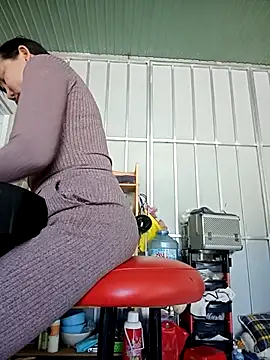 Snapshot of Ana_love2000 chatting on October 19, 2:34 am Ana love2000 online show from October 19, 2:34 am