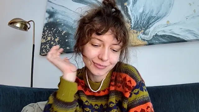 sun place online show from March 22, 5:33 am