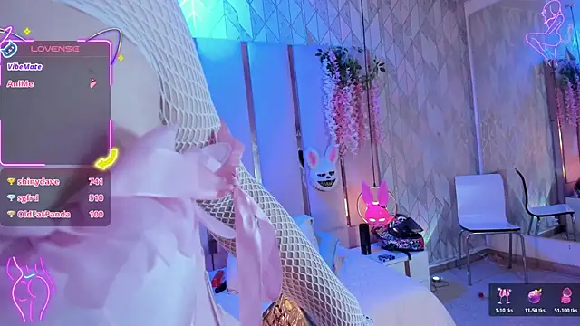 Broklinwhite  online show from January 31, 7:11 pm