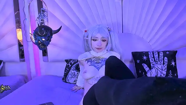 Snapshot of zephirahabney chatting on December 15, 4:48 pm zephirahabney online show from December 15, 4:48 pm