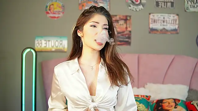 Snapshot of Mayleen_x chatting on May 16, 8:07 pm Mayleen x online show from May 16, 8:07 pm