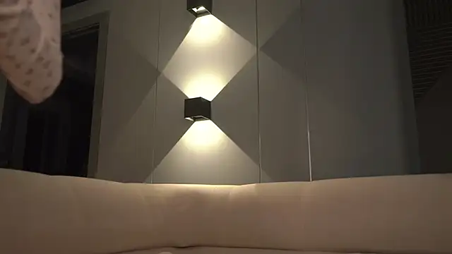 -Snowwwy- online show from March 20, 6:20 pm