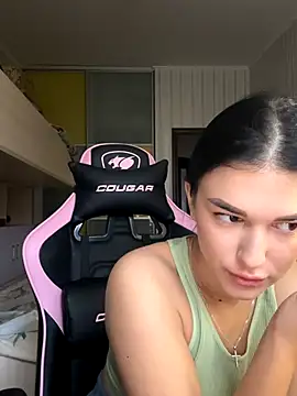 Julietta a online show from November 20, 7:30 am